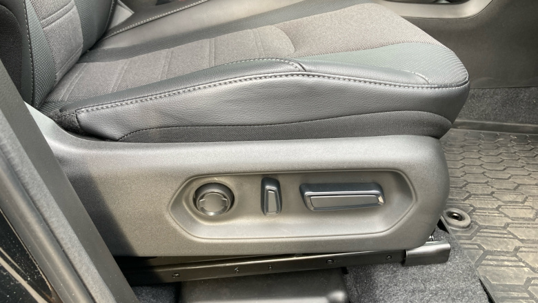 Toyota Urbancruiser 128kW Excel 61kWh 5dr Auto Electric Estate